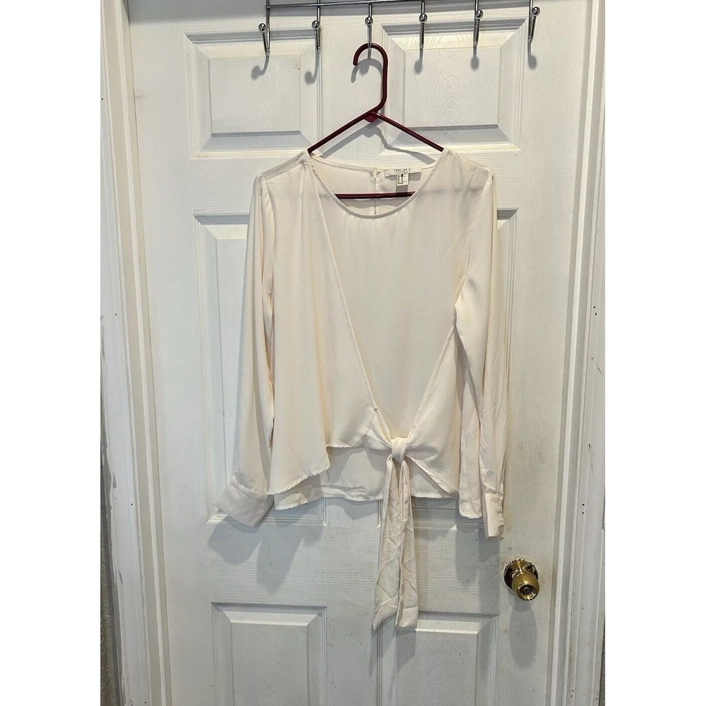 Forever 21 Contemporary Cream Tie Front Long Sleeve Blouse XL Cream Bridal